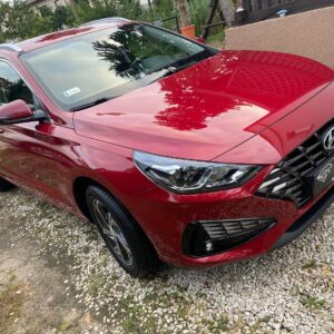 Okjelanie auta folią