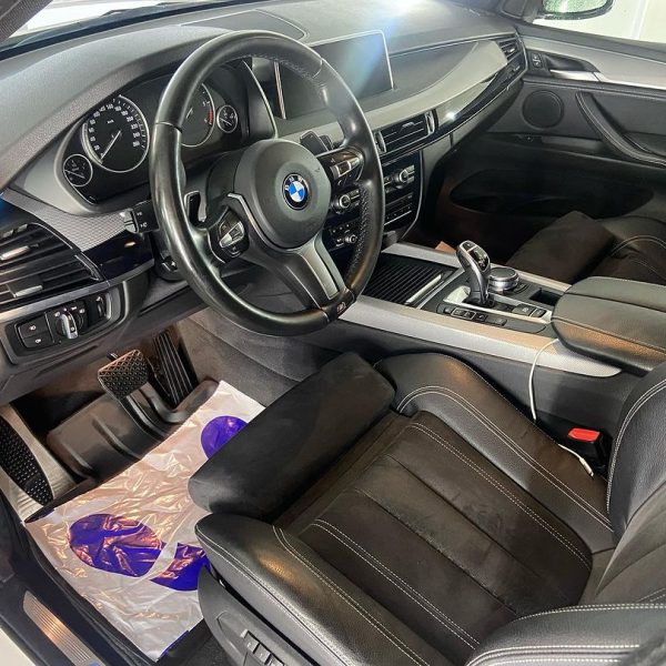 Renowacja wnętrza samochodu - Warszawa