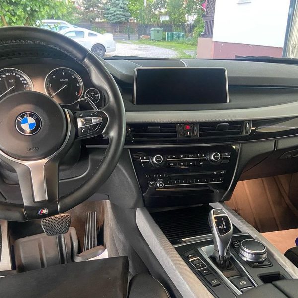 Czyszczenie wnętrza samochodu - Warszawa